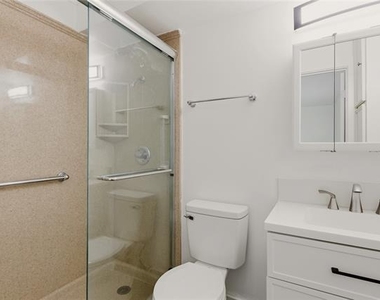 7937 Royal Lane - Photo Thumbnail 4