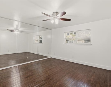 7937 Royal Lane - Photo Thumbnail 3