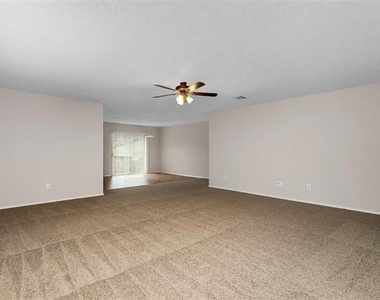 2152 Laughlin Road - Photo Thumbnail 2