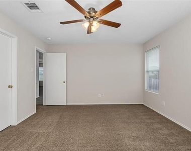 2152 Laughlin Road - Photo Thumbnail 14