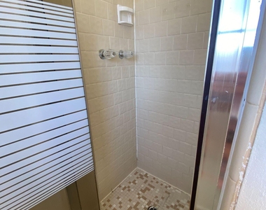 4251 W Keim Drive - Photo Thumbnail 13