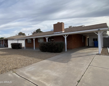 4251 W Keim Drive - Photo Thumbnail 2