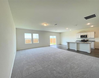 1702 Chapel Hill Lane - Photo Thumbnail 3