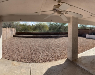 18207 N 5th Avenue - Photo Thumbnail 20