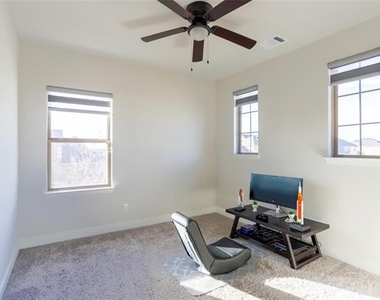 412 Christie Crossing - Photo Thumbnail 25
