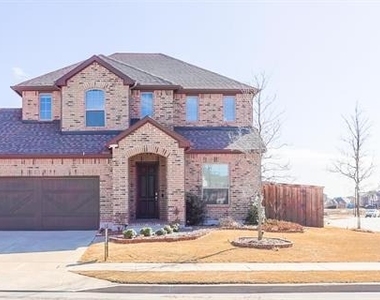 412 Christie Crossing - Photo Thumbnail 1