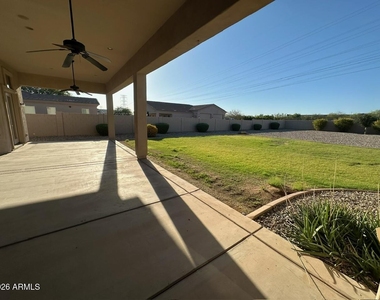 10024 W Jj Ranch Road - Photo Thumbnail 2