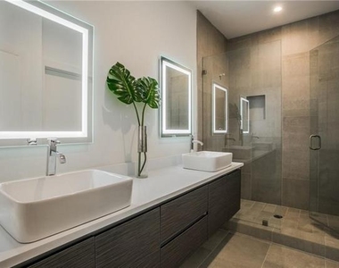 2627 Kimsey Drive - Photo Thumbnail 6