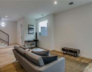 2627 Kimsey Drive - Photo Thumbnail 8