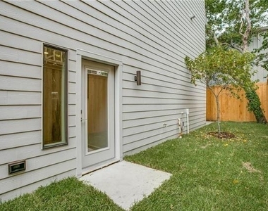 2627 Kimsey Drive - Photo Thumbnail 13