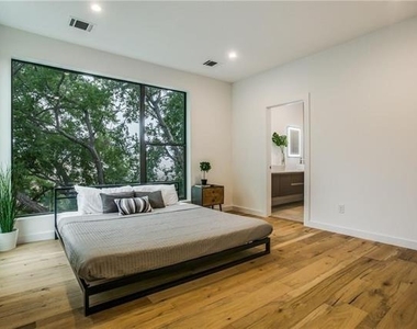 2627 Kimsey Drive - Photo Thumbnail 11