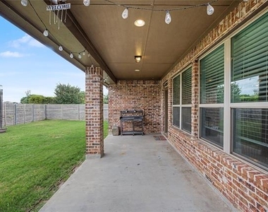 605 Fenceline Drive - Photo Thumbnail 31