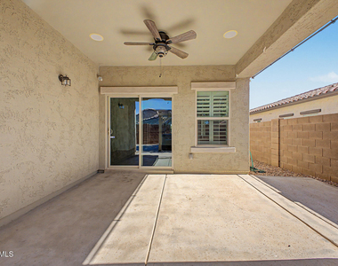 2694 E Runaway Bay Place - Photo Thumbnail 30