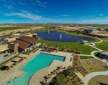 2694 E Runaway Bay Place - Photo Thumbnail 44