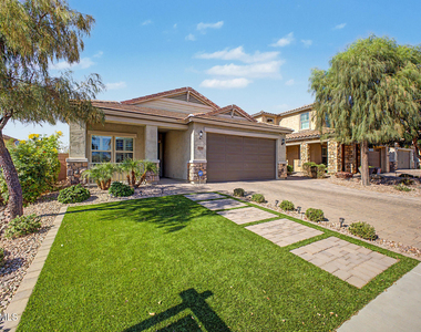 2694 E Runaway Bay Place - Photo Thumbnail 2