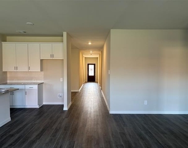 3814 Meredith Drive - Photo Thumbnail 18