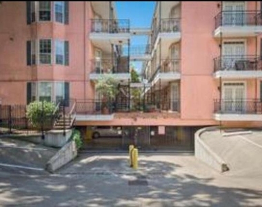 3208 Cole Avenue - Photo Thumbnail 26