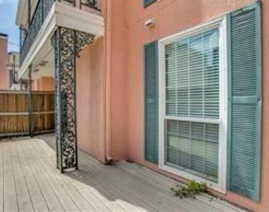 3208 Cole Avenue - Photo Thumbnail 15