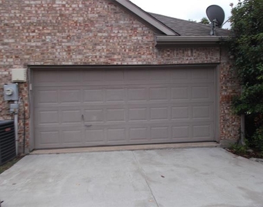 2616 Quail Hollow Drive - Photo Thumbnail 28