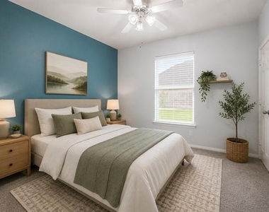 413 Creekside Drive - Photo Thumbnail 12