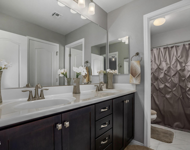 26705 N 99th Drive - Photo Thumbnail 25