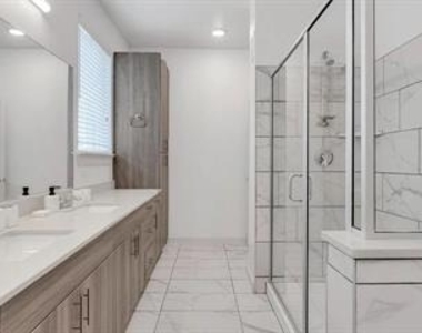 10030 Garland Road - Photo Thumbnail 9