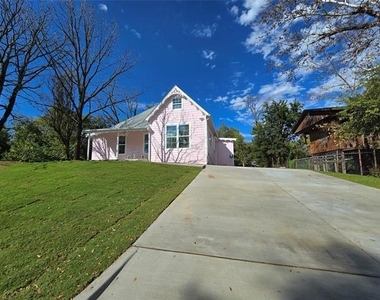 401 E Chestnut Street - Photo Thumbnail 18