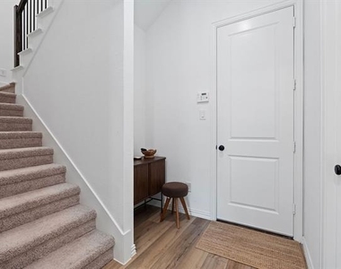 6435 Baritone Court - Photo Thumbnail 8