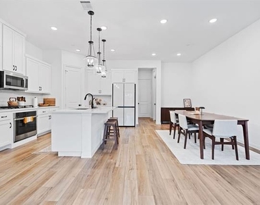 6435 Baritone Court - Photo Thumbnail 4