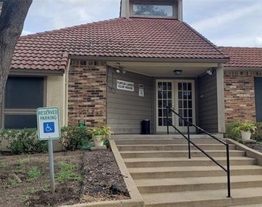 903 Turtle Cove - Photo Thumbnail 11