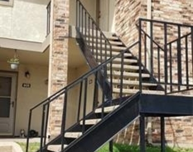 903 Turtle Cove - Photo Thumbnail 1