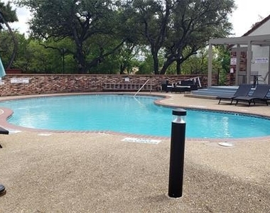 903 Turtle Cove - Photo Thumbnail 9