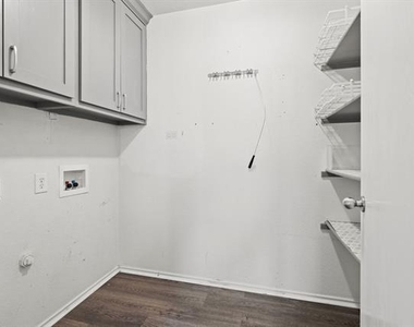 5405 Mountain Pointe Drive - Photo Thumbnail 19