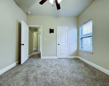4106 Whitetail Lane - Photo Thumbnail 22