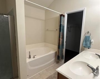 1803 Sea Gull Drive - Photo Thumbnail 14