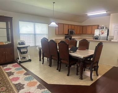 1803 Sea Gull Drive - Photo Thumbnail 7