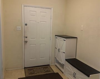 1803 Sea Gull Drive - Photo Thumbnail 4