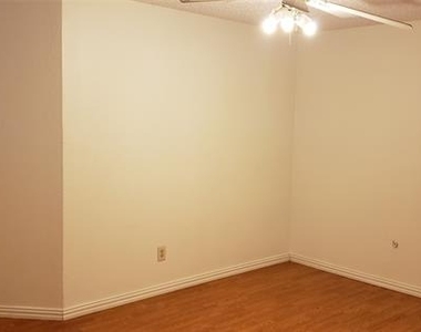 2311 Basil Drive - Photo Thumbnail 10