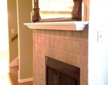 2311 Basil Drive - Photo Thumbnail 5