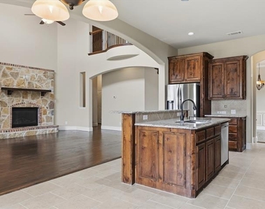 1621 Lakemere Drive - Photo Thumbnail 19