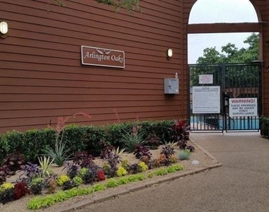 2300 Bamboo Drive - Photo Thumbnail 23
