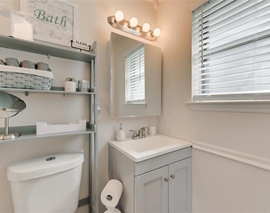 804 Ridgefield Drive - Photo Thumbnail 28