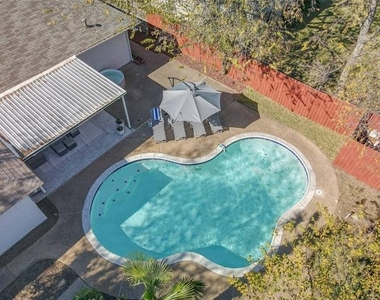804 Ridgefield Drive - Photo Thumbnail 38