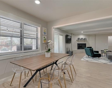 804 Ridgefield Drive - Photo Thumbnail 16