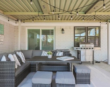 804 Ridgefield Drive - Photo Thumbnail 31