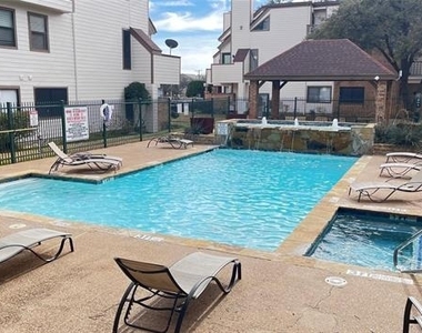 2311 Balsam Drive - Photo Thumbnail 23