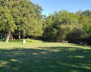 2311 Balsam Drive - Photo Thumbnail 16