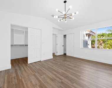 1551 Seagrape Way - Photo Thumbnail 21