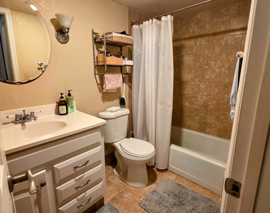1301 Nw 12th Avenue - Photo Thumbnail 12