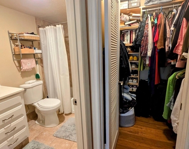 1301 Nw 12th Avenue - Photo Thumbnail 13